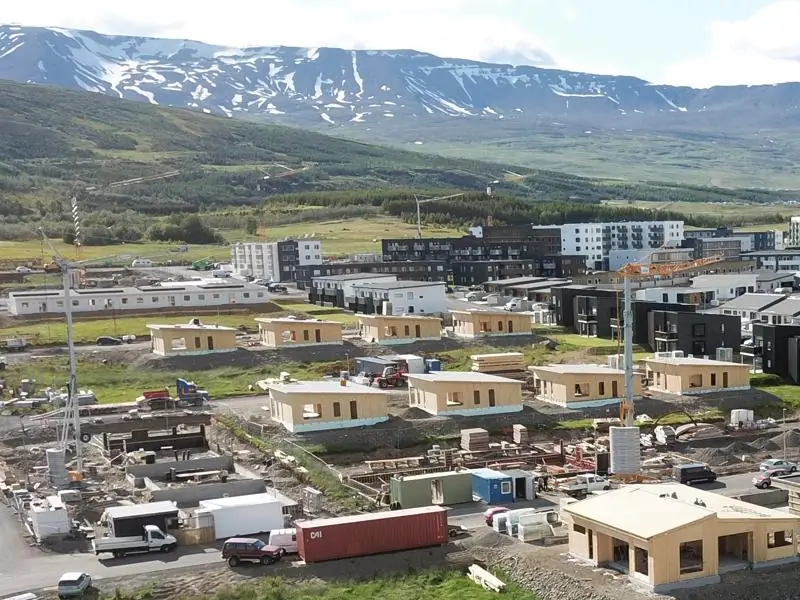 Margrétarhagi og Matthíasarhagi, Akureyri – photo 1